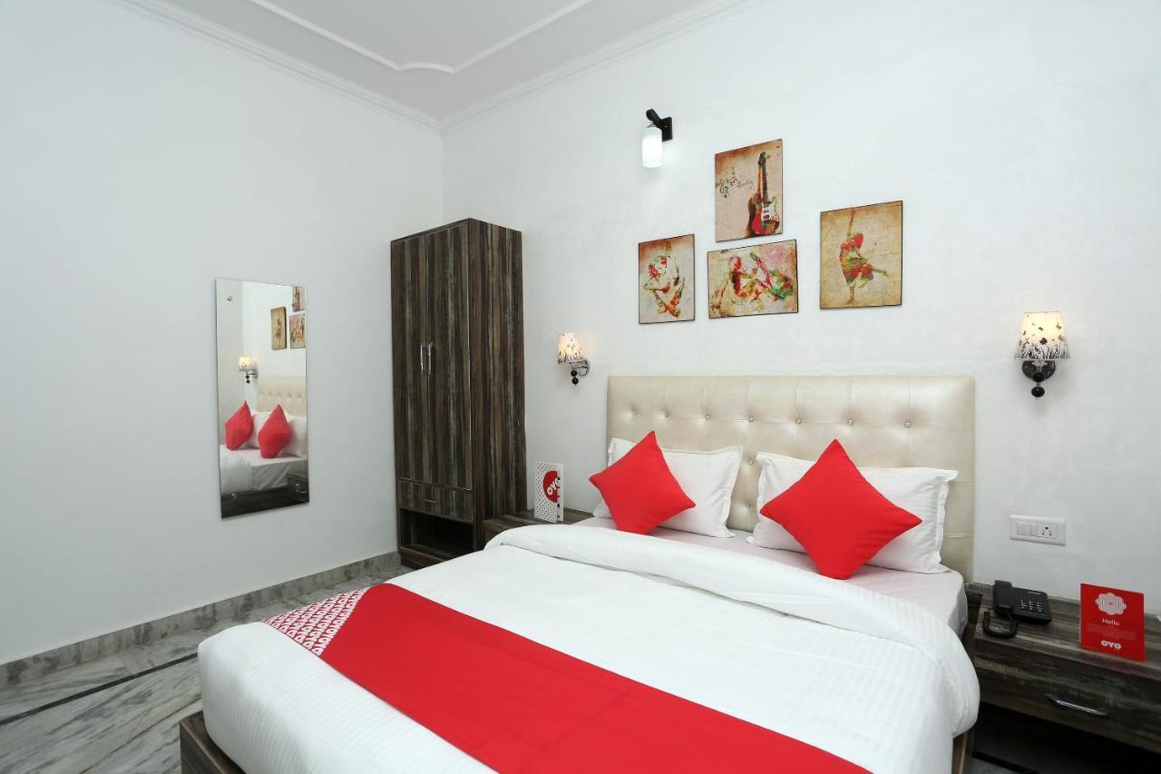 Oyo 16544 Bella Vista By Jordan Hotel Agra  Buitenkant foto