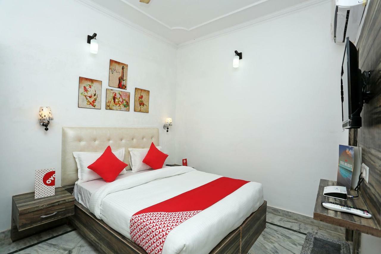 Oyo 16544 Bella Vista By Jordan Hotel Agra  Buitenkant foto