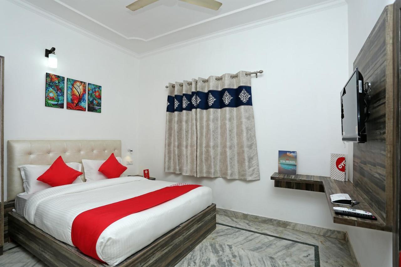 Oyo 16544 Bella Vista By Jordan Hotel Agra  Buitenkant foto