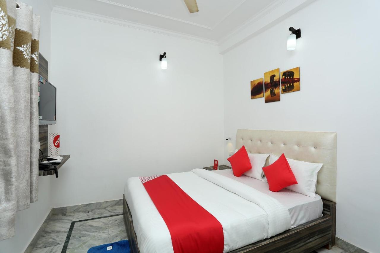 Oyo 16544 Bella Vista By Jordan Hotel Agra  Buitenkant foto